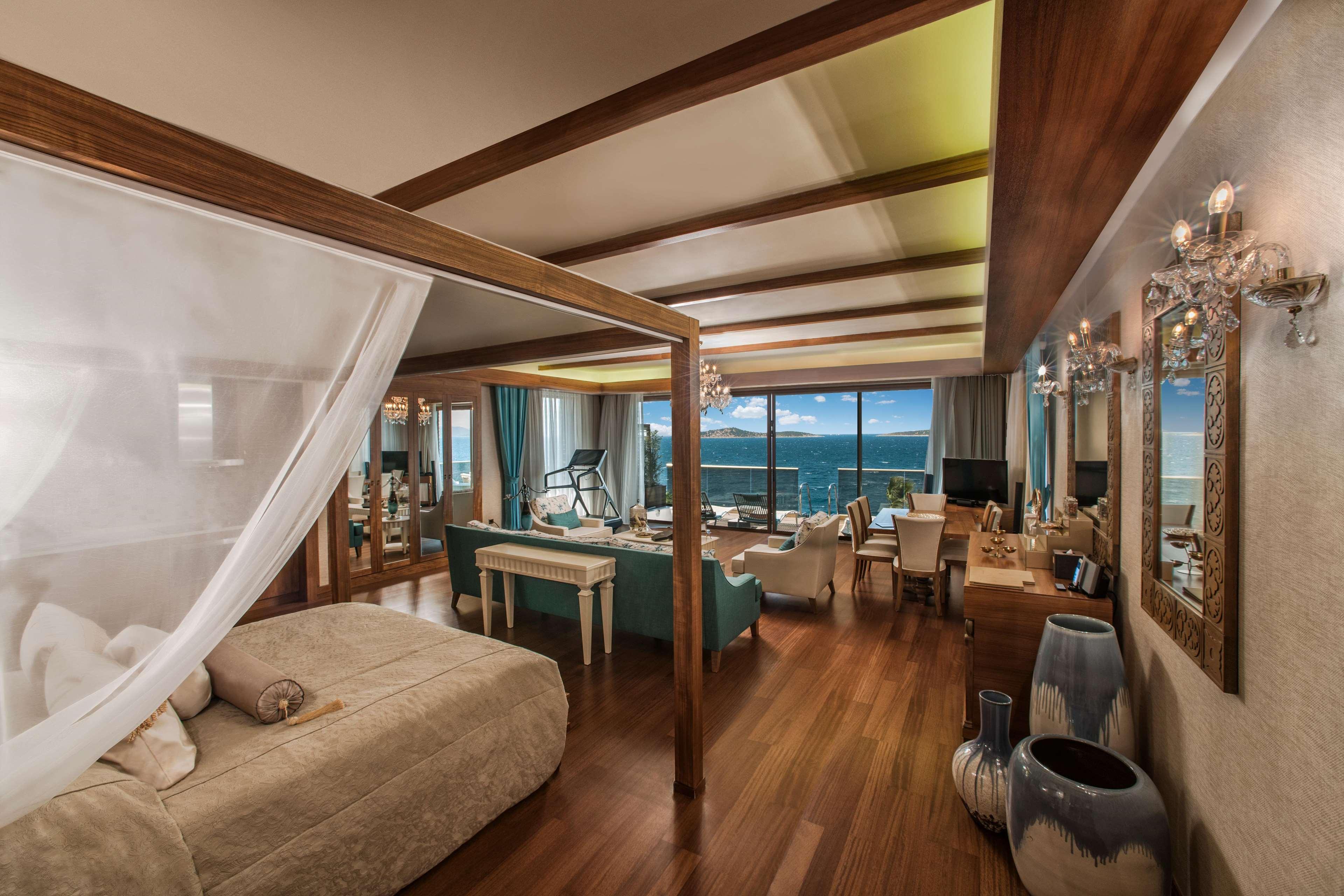 The Plaza Bodrum Torba Exterior foto